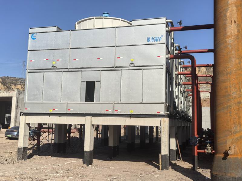 易安項目大風(fēng)機閉式冷卻塔系統(tǒng)